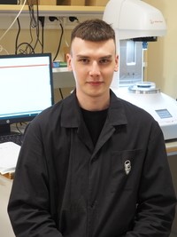 Гришков Олег Леонидович, Лаборатория